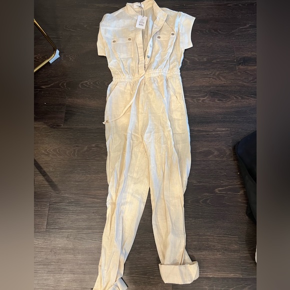 Showpo Lucia Linen Cap Sleeve Jumpsuit - Picture 4 of 4